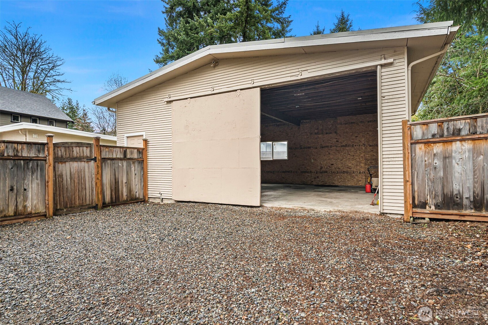 21614 Southeast 259th Street Maple Valley, WA 98038 - Photo 23 of 37