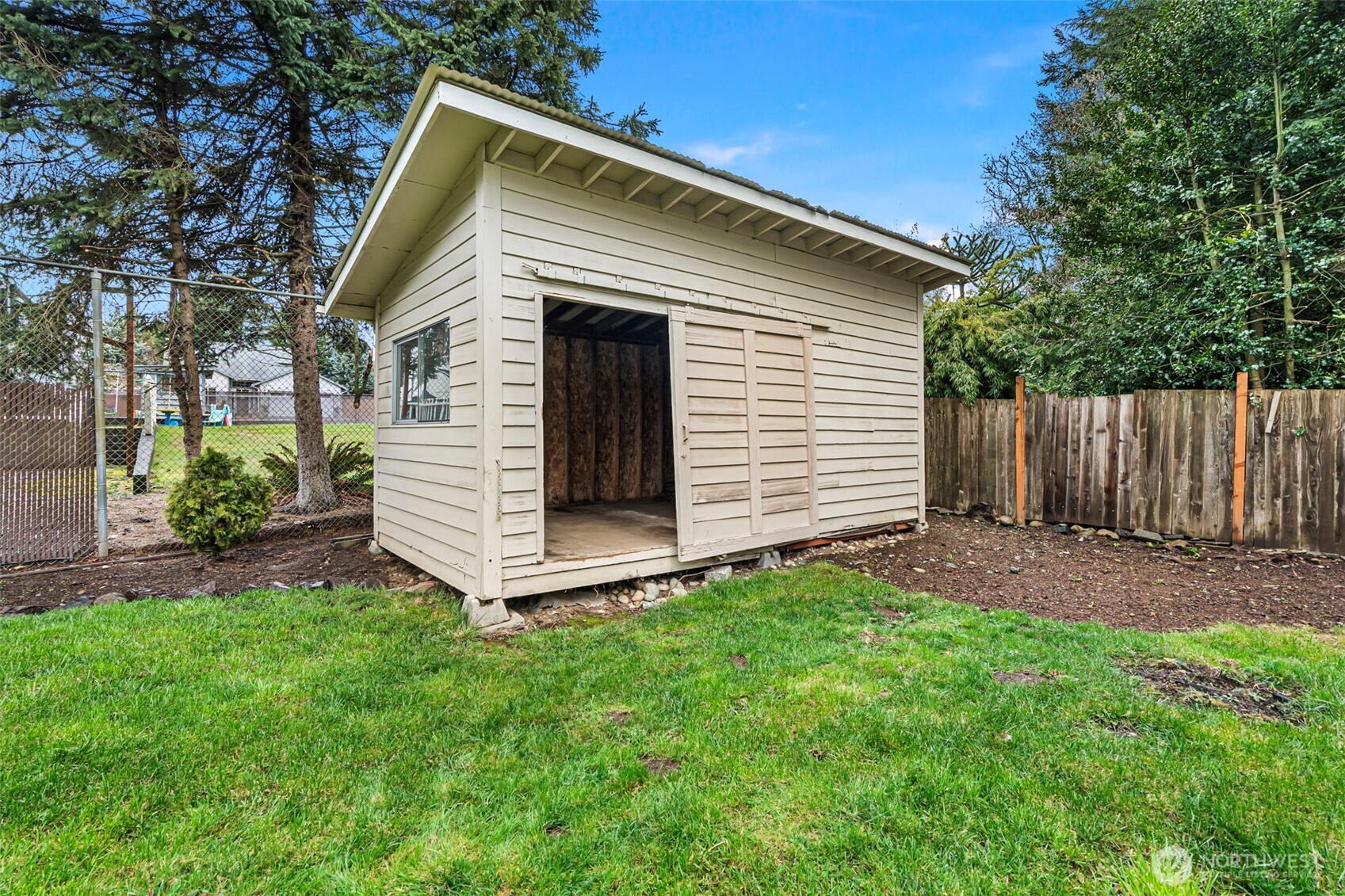 21614 Southeast 259th Street Maple Valley, WA 98038 - Photo 29 of 37