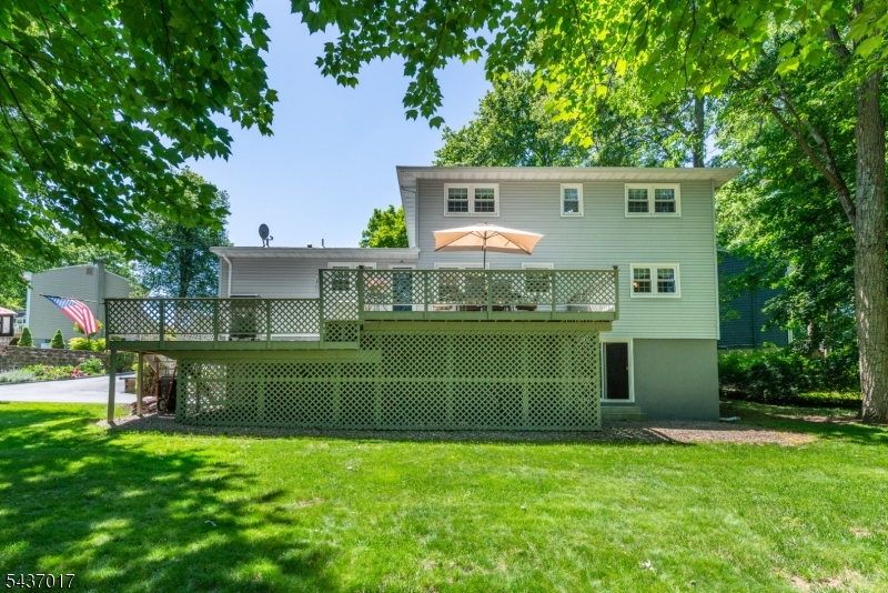 10 Brittany Road Succasunna, NJ 07876 - Photo 34 of 37
