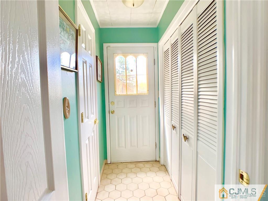 14 Bruning Road East Brunswick, NJ 08816 - Photo 13 of 19 Gallery Image 13
