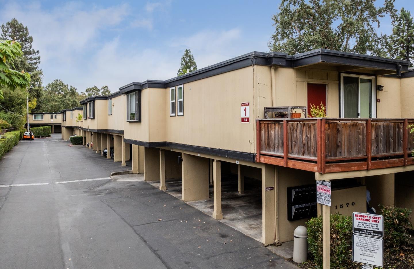 1570 North Street Santa Rosa, CA 95404 - Photo 1 of 12