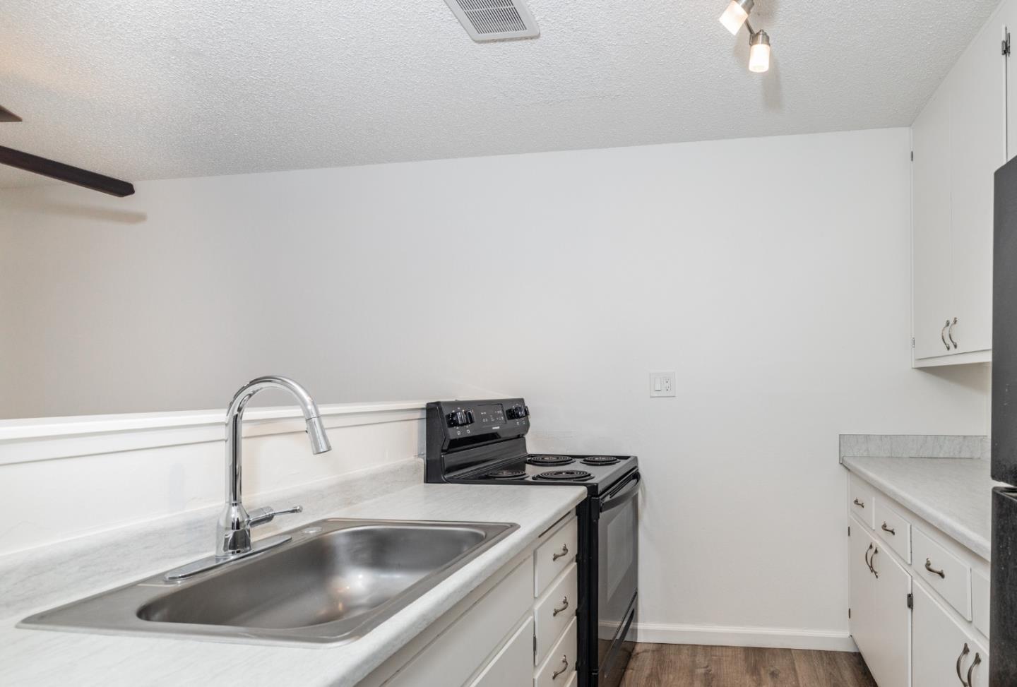 1570 North Street Santa Rosa, CA 95404 - Photo 10 of 12