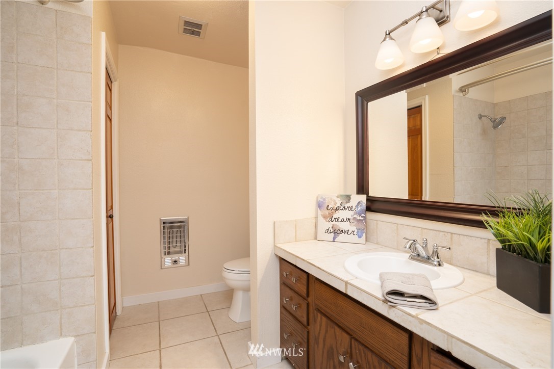 2021 North Laventure Road, Unit 407 Mount Vernon, WA 98273 - Photo 12 of 21 Gallery Image 12