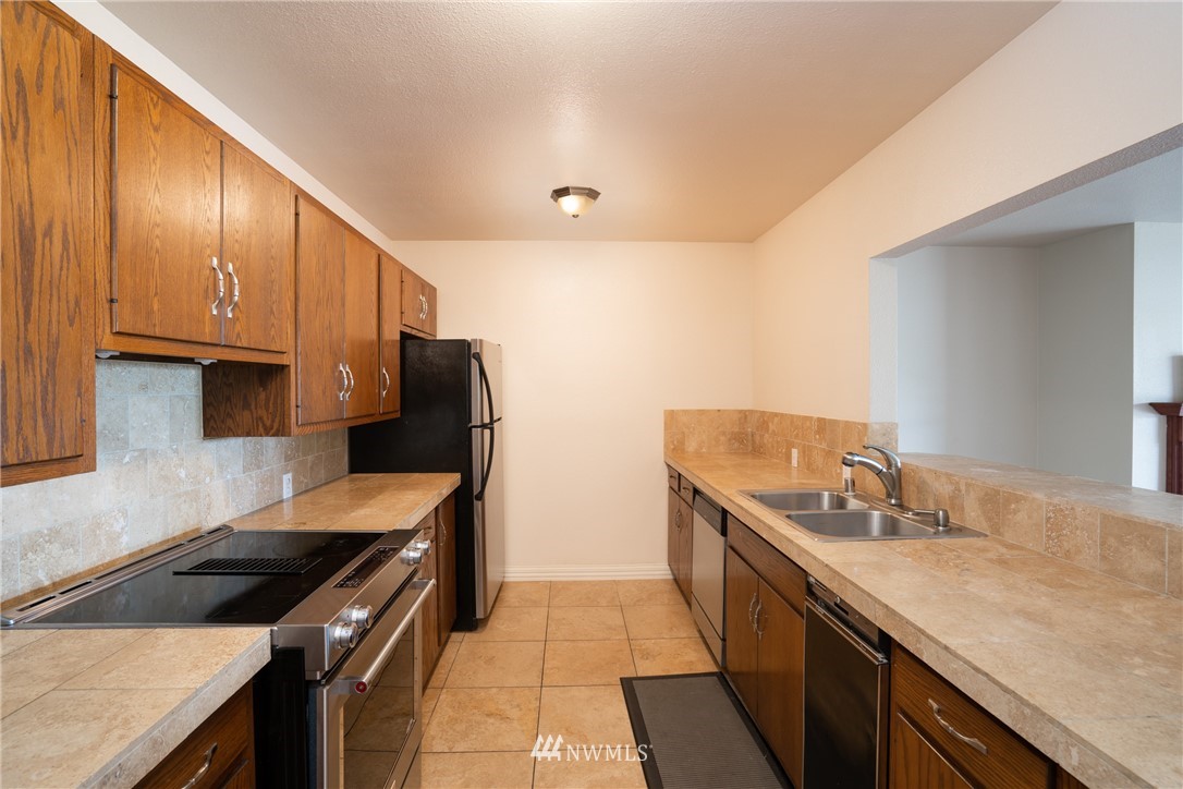 2021 North Laventure Road, Unit 407 Mount Vernon, WA 98273 - Photo 7 of 21 Gallery Image 7