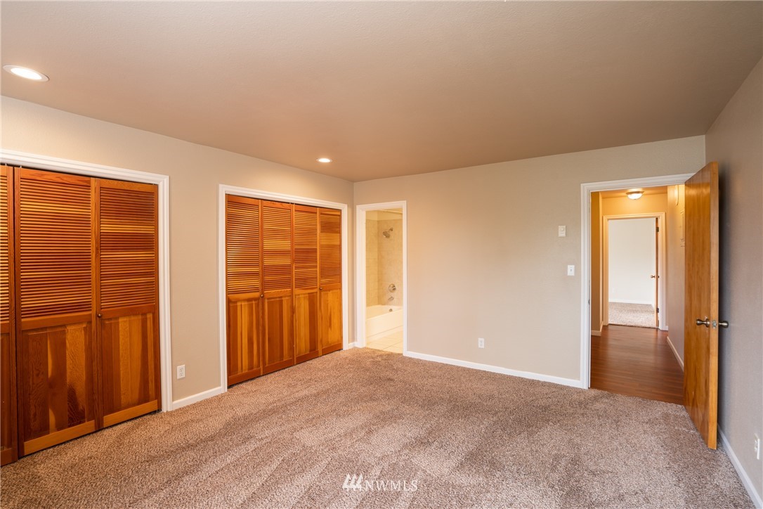 2021 North Laventure Road, Unit 407 Mount Vernon, WA 98273 - Photo 10 of 21 Gallery Image 10