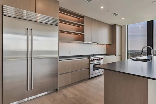 $9,999 | 610 Davis Street, Unit 4901, Austin, TX 78701