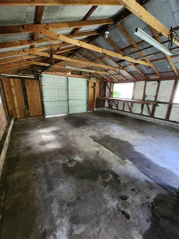 a view of a garage