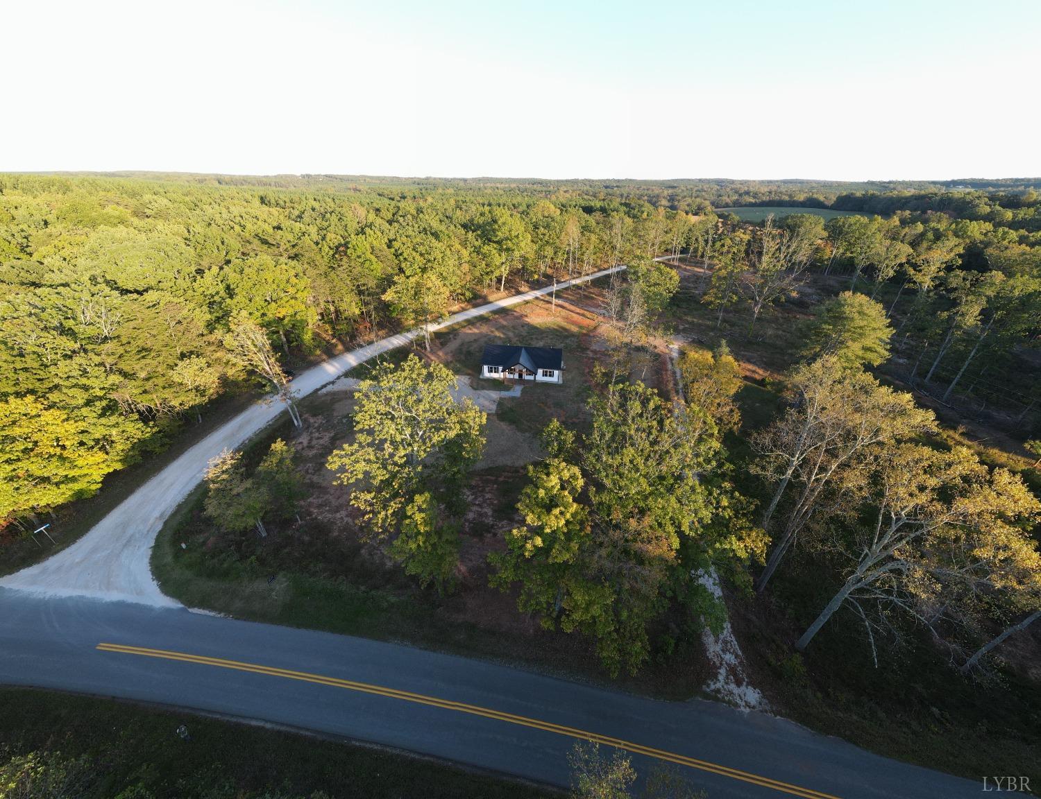 122 Wagon Wheel Road Appomattox, VA 24522 - Photo 36 of 36 Gallery Image 36