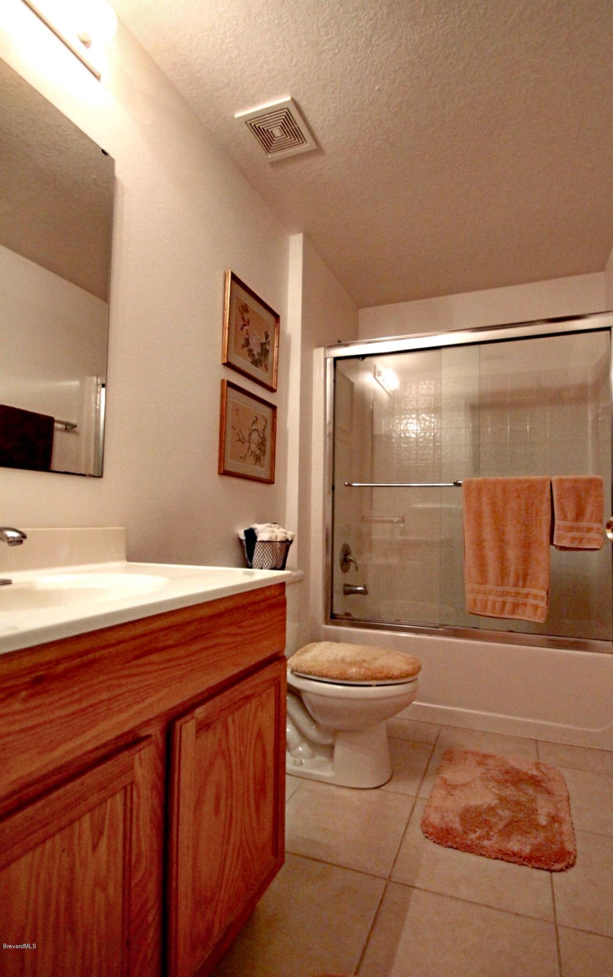 5936 Ridge Lake Circle Vero Beach, FL 32967 - Photo 20 of 28 image