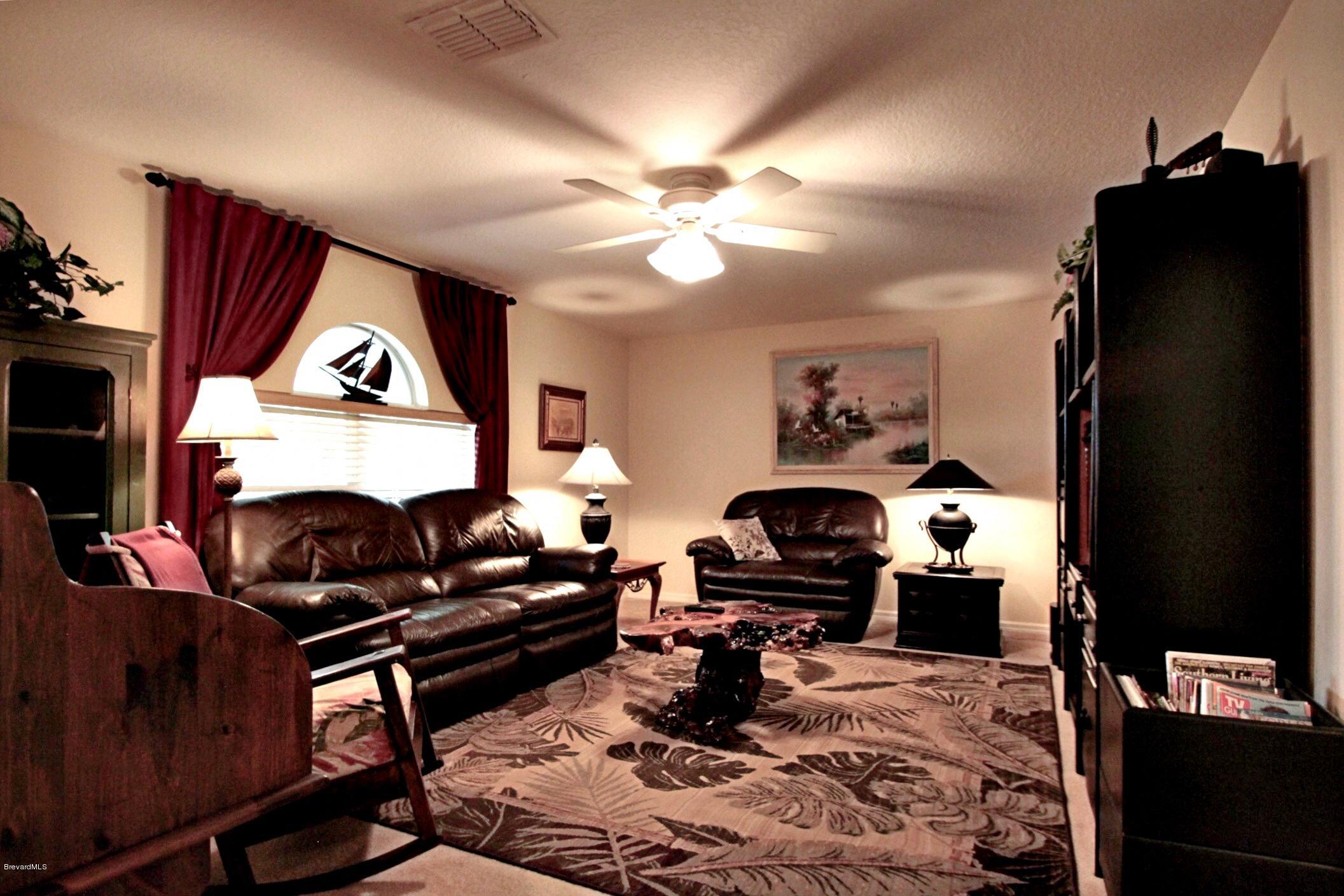 5936 Ridge Lake Circle Vero Beach, FL 32967 - Photo 5 of 28 image