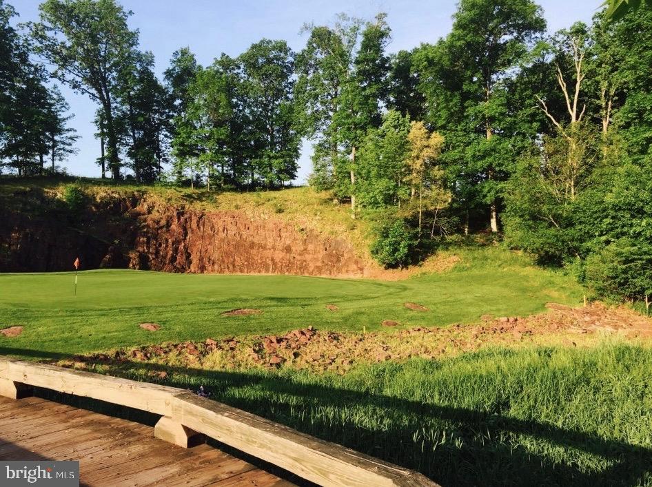 320 Mason Dixon Road Gettysburg, PA 17325 - Photo 5 of 11