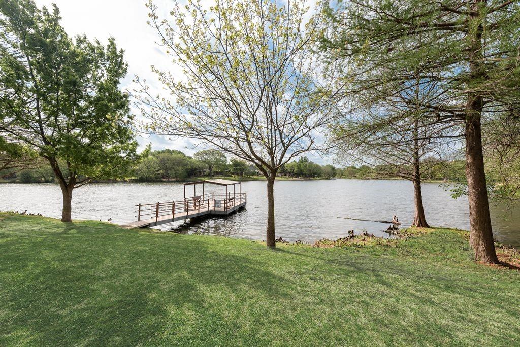 802 Riva Ridge Wylie, TX 75098 - Photo 37 of 39 a view of a backyard with large trees