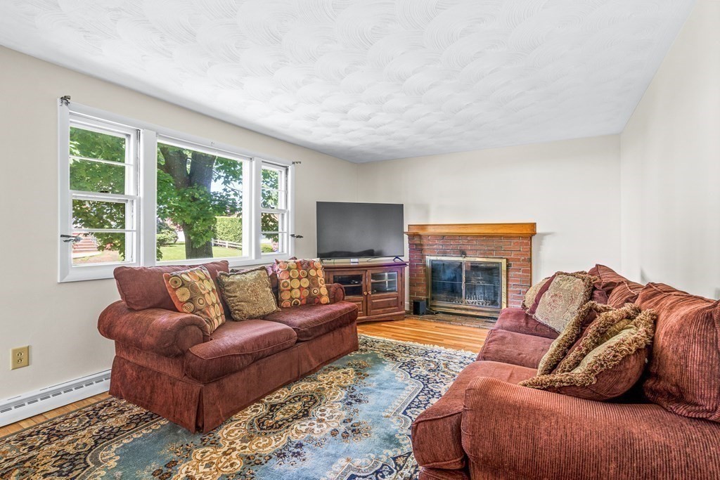 3 Margaret Road Stoneham, MA 02180 - Photo 17 of 42 Gallery Image 17
