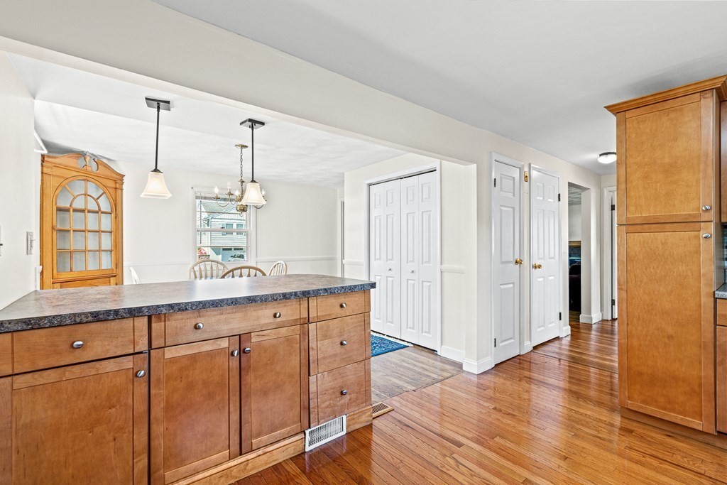 3 Margaret Road Stoneham, MA 02180 - Photo 7 of 42 Gallery Image 7
