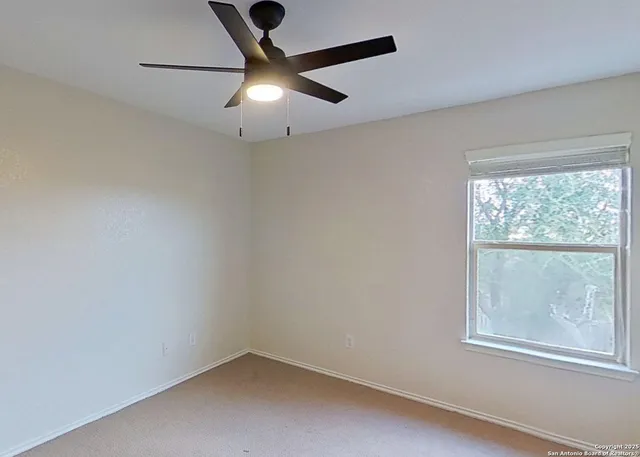 $2,095 | 6323 Myrtle, New Braunfels, TX 78132