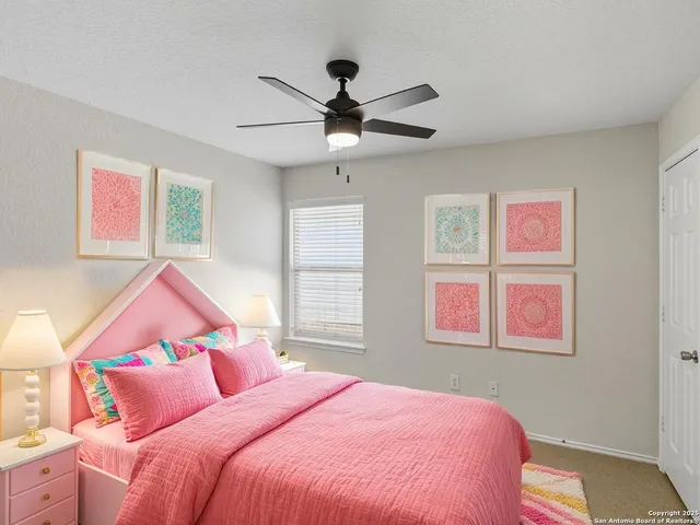 $2,095 | 6323 Myrtle, New Braunfels, TX 78132