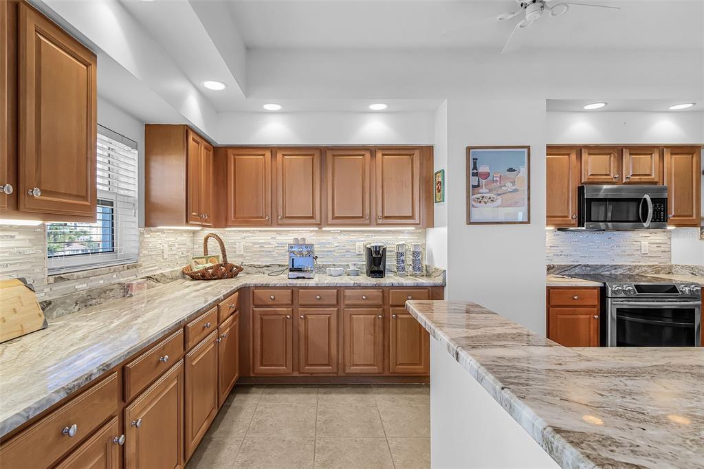 3321 Sunset Key Circle, Unit 309 Punta Gorda, FL 33955 - Photo 14 of 62