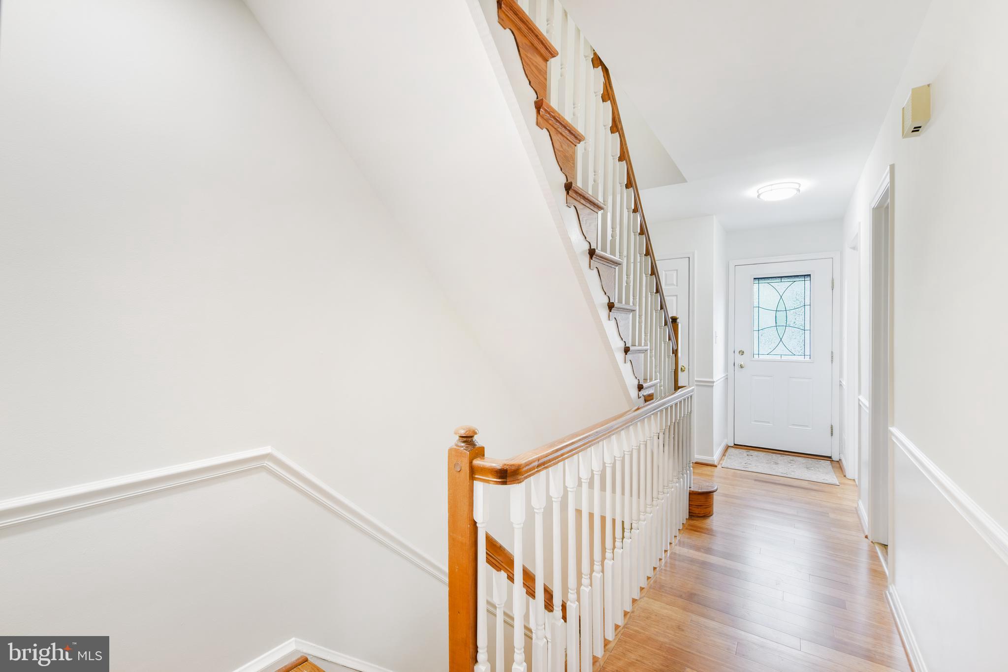486 Colonial Ridge Lane Arnold, MD 21012 - Photo 5 of 28 Brightened Entryway