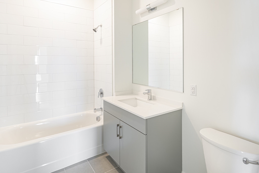 3531 Washington Street, Unit 203 Boston, MA 02130 - Photo 13 of 18