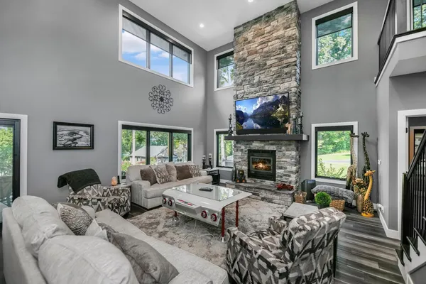 $2,500,000 | 69639 Shady Lane, White Pigeon, MI 49099