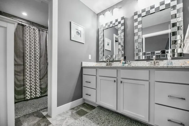 $2,500,000 | 69639 Shady Lane, White Pigeon, MI 49099