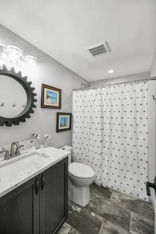 $2,500,000 | 69639 Shady Lane, White Pigeon, MI 49099