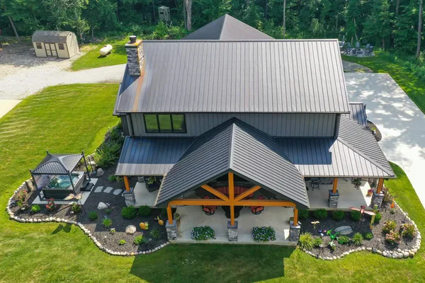 $2,500,000 | 69639 Shady Lane, White Pigeon, MI 49099