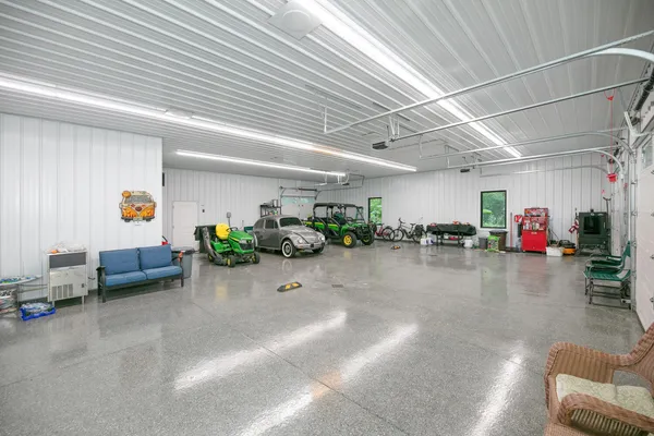 $2,500,000 | 69639 Shady Lane, White Pigeon, MI 49099