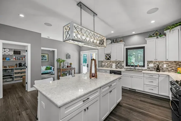 $2,500,000 | 69639 Shady Lane, White Pigeon, MI 49099