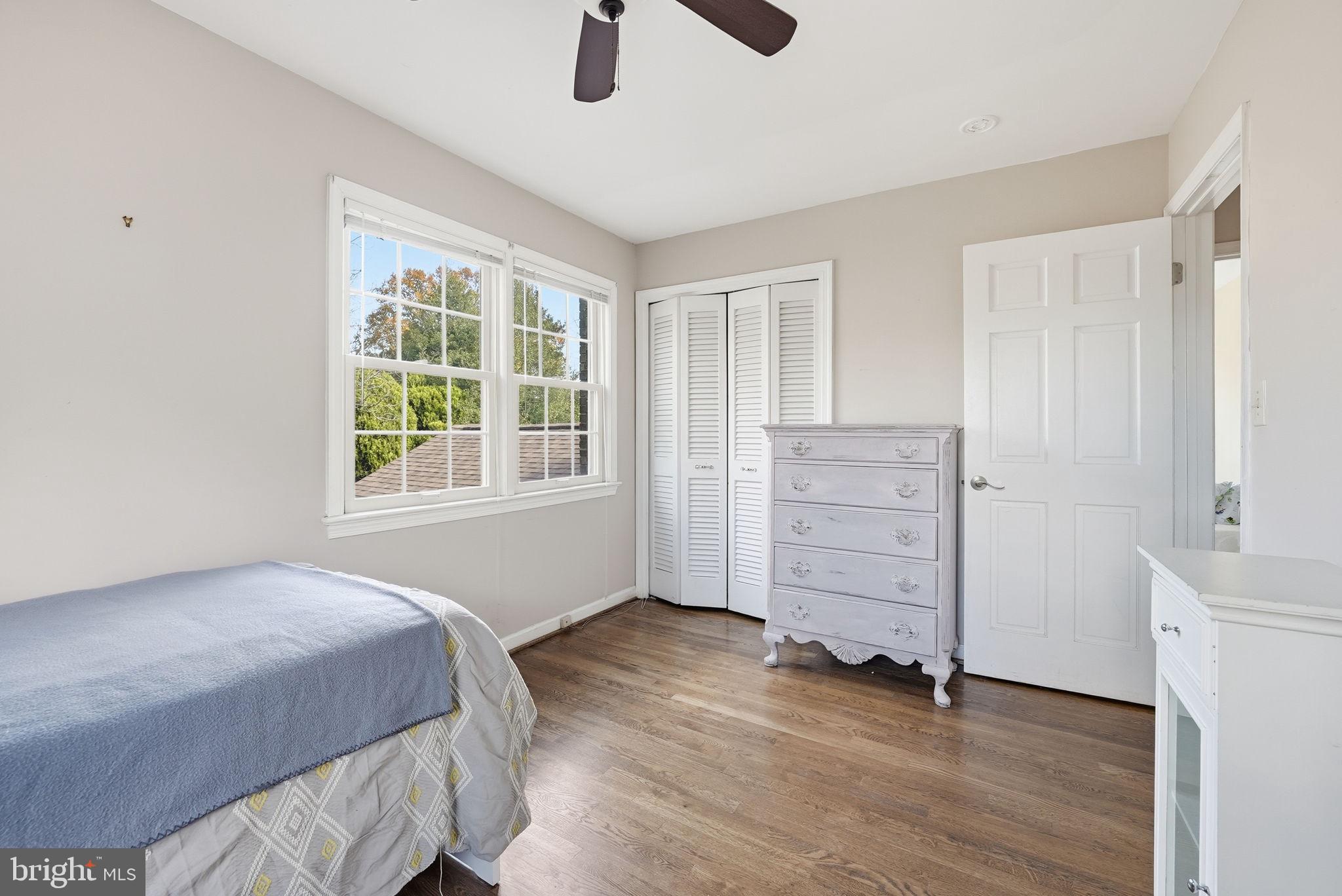 13621 North Gate Drive Silver Spring, MD 20906 - Photo 28 of 54 a bedroom with a bed and a window