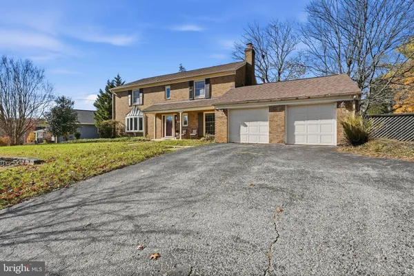 $774,000 | 13621 North Gate Drive, Silver Spring, MD 20906