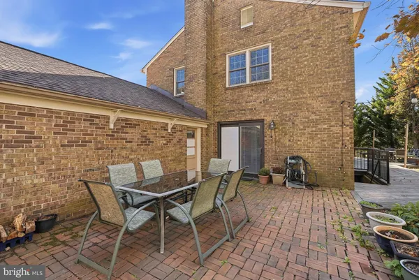 $774,000 | 13621 North Gate Drive, Silver Spring, MD 20906