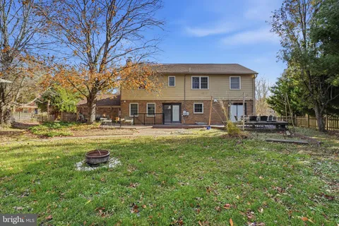 $774,000 | 13621 North Gate Drive, Silver Spring, MD 20906