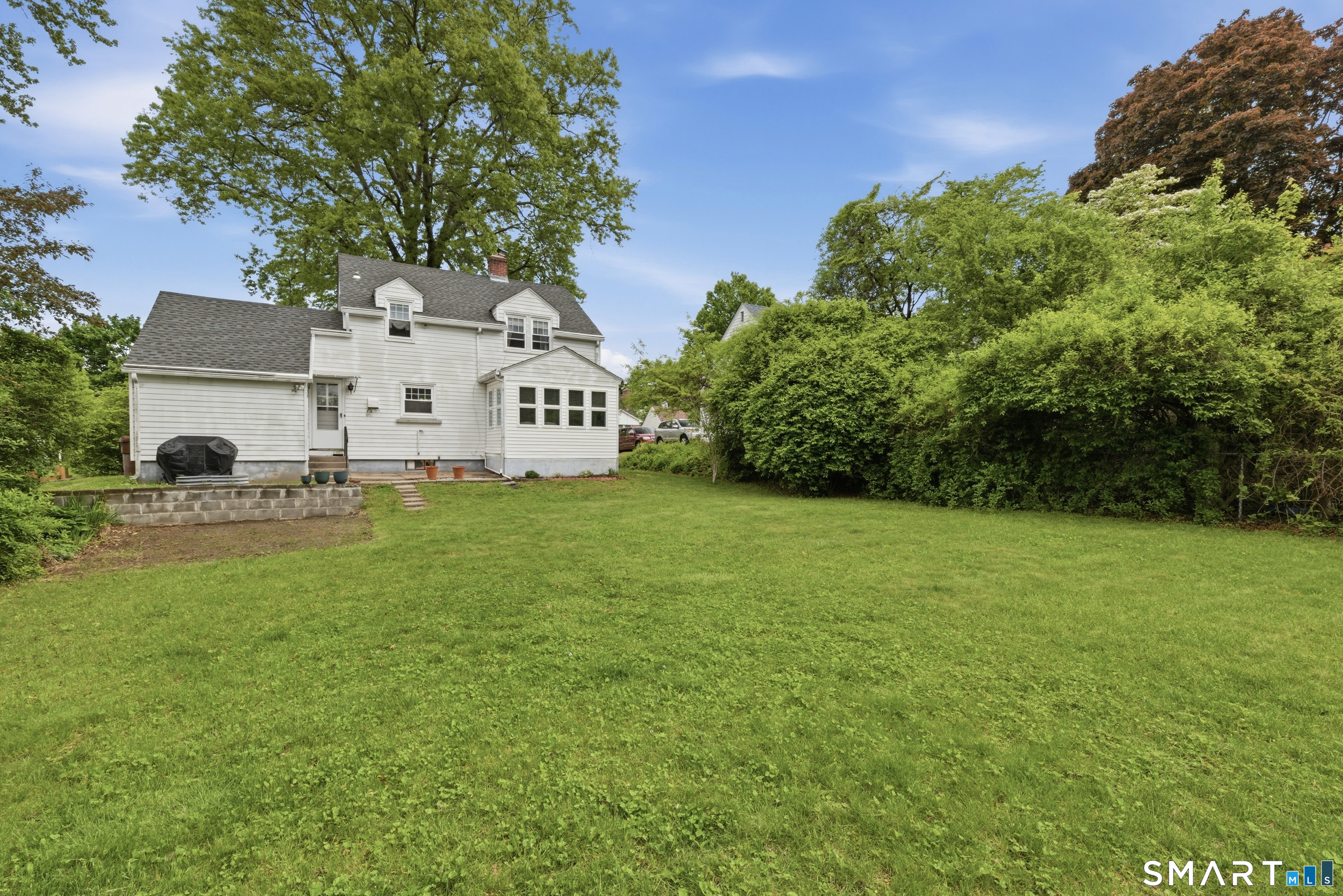 17 Riverdale Road Enfield, CT 06082 - Photo 32 of 36