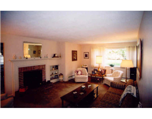 2 Kent Road Topsfield, MA 01983 - Photo 3 of 11 Gallery Image 3