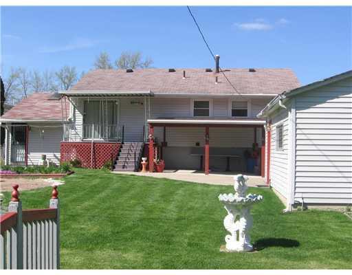 511 Knickerbocker Avenue Springfield, OH 45506 - Photo 2 of 4