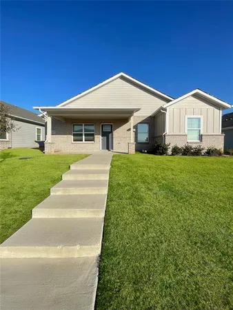 $2,295 | 4123 Sarno Drive, Forney, TX 75126