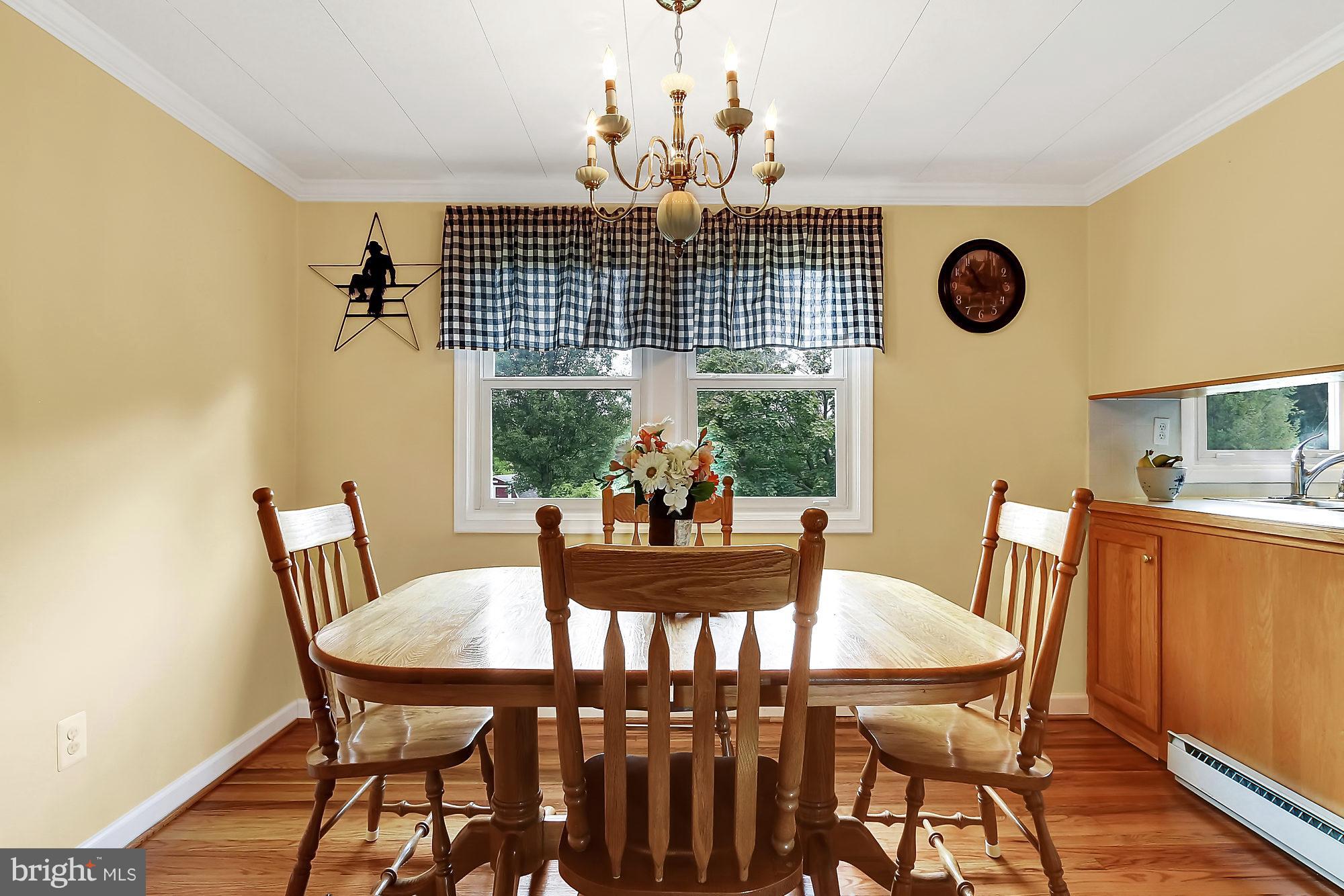 4620 Maple Grove Road Hampstead, MD 21074 - Photo 5 of 30 Dining Room