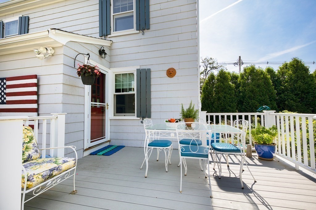 30 Pond Street Marblehead, MA 01945 - Photo 22 of 31