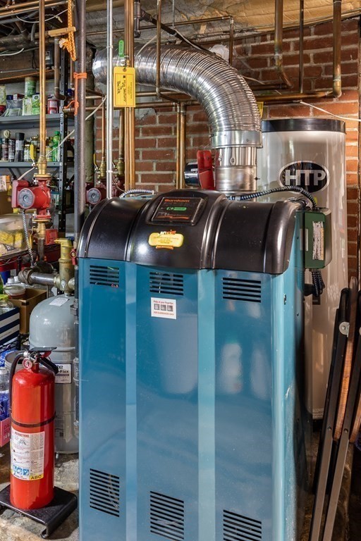 30 Pond Street Marblehead, MA 01945 - Photo 24 of 31