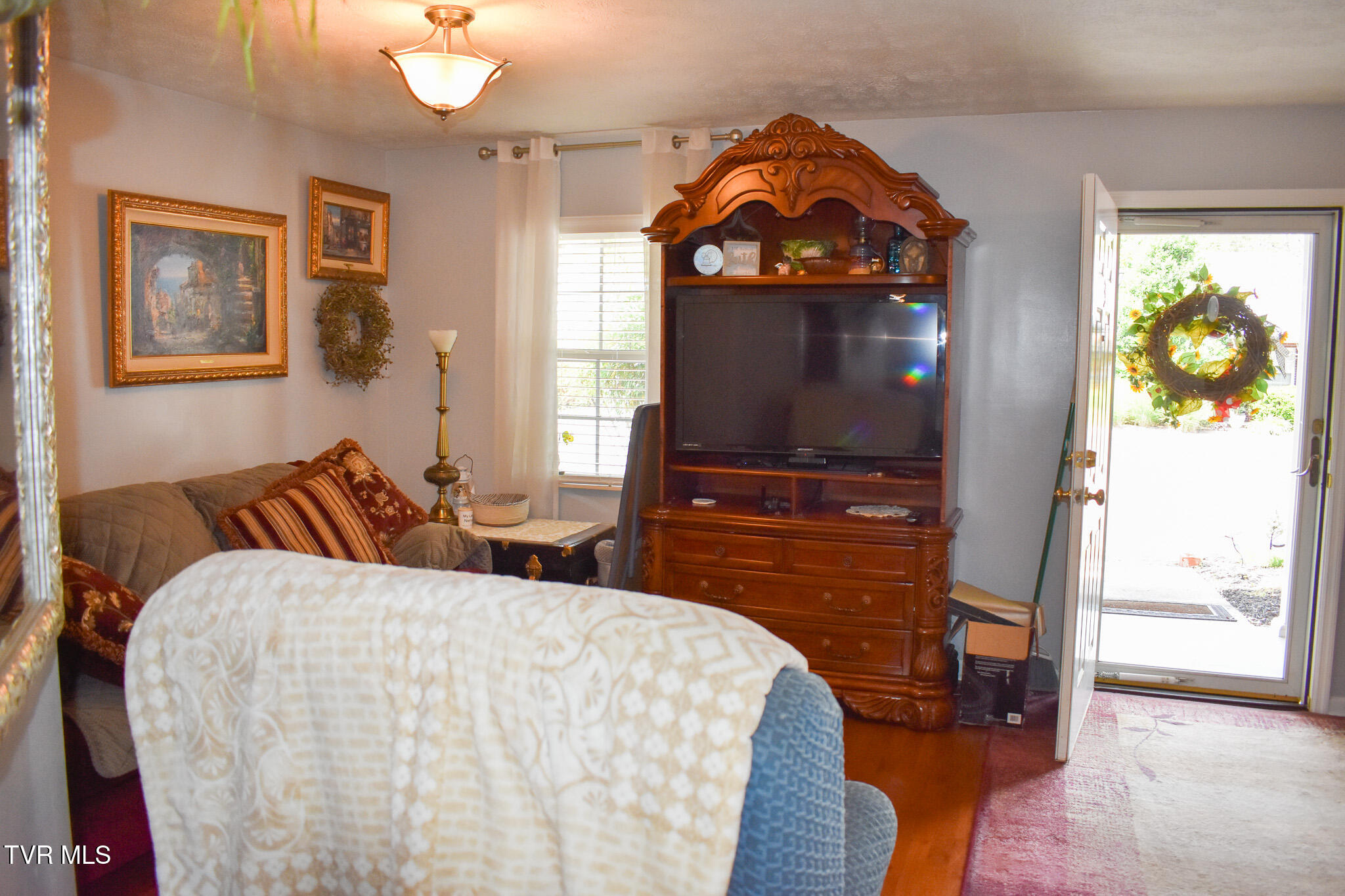 510 Colonial Road, Unit 3 Rogersville, TN 37857 - Photo 6 of 20 DSC_0508