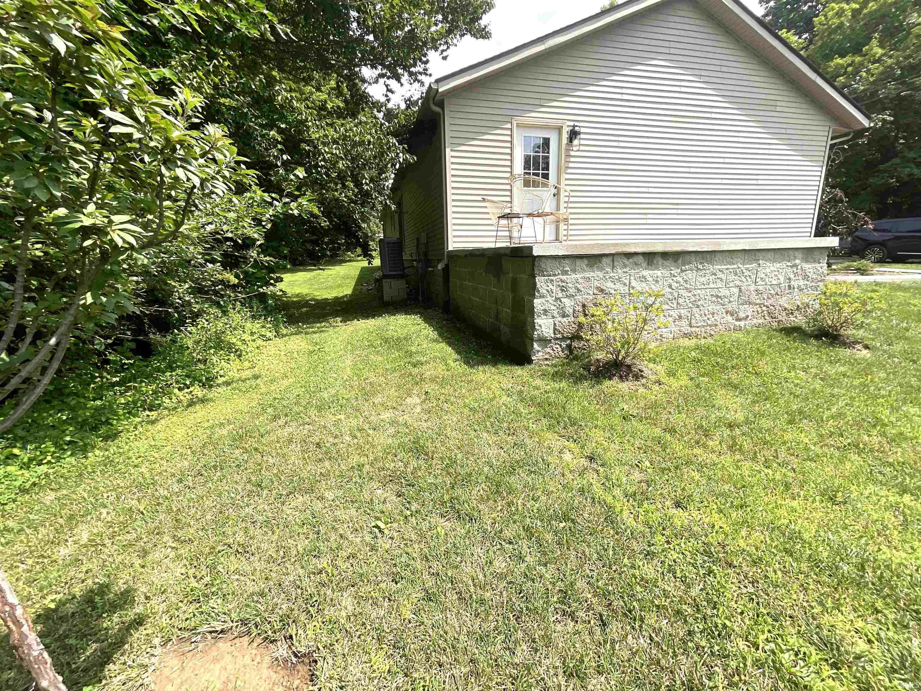 1825 Pea Ridge Road Spencer, IN 47460 - Photo 5 of 30