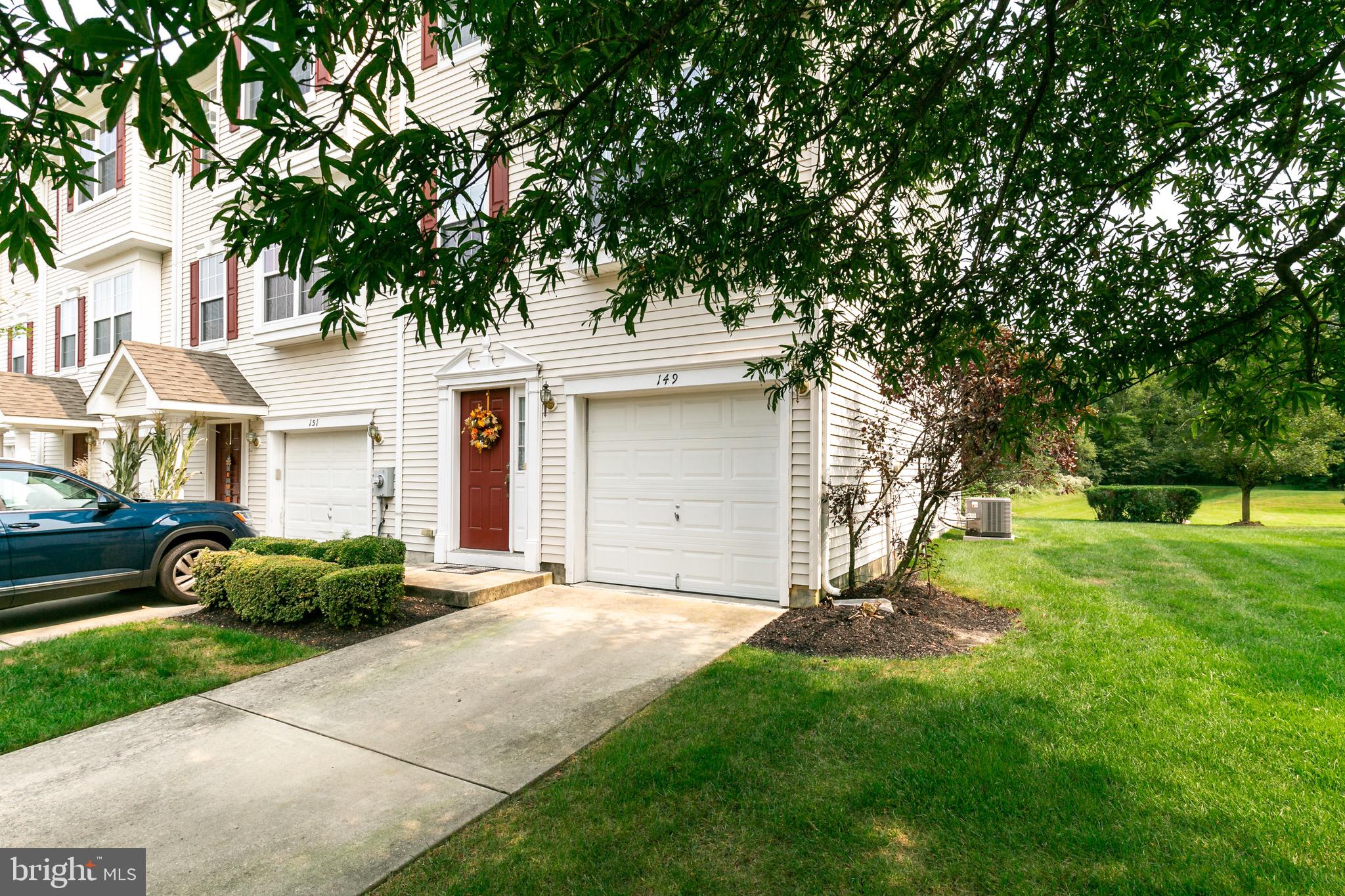 149 Castleton Road Delran, NJ 08075 - Photo 2 of 35