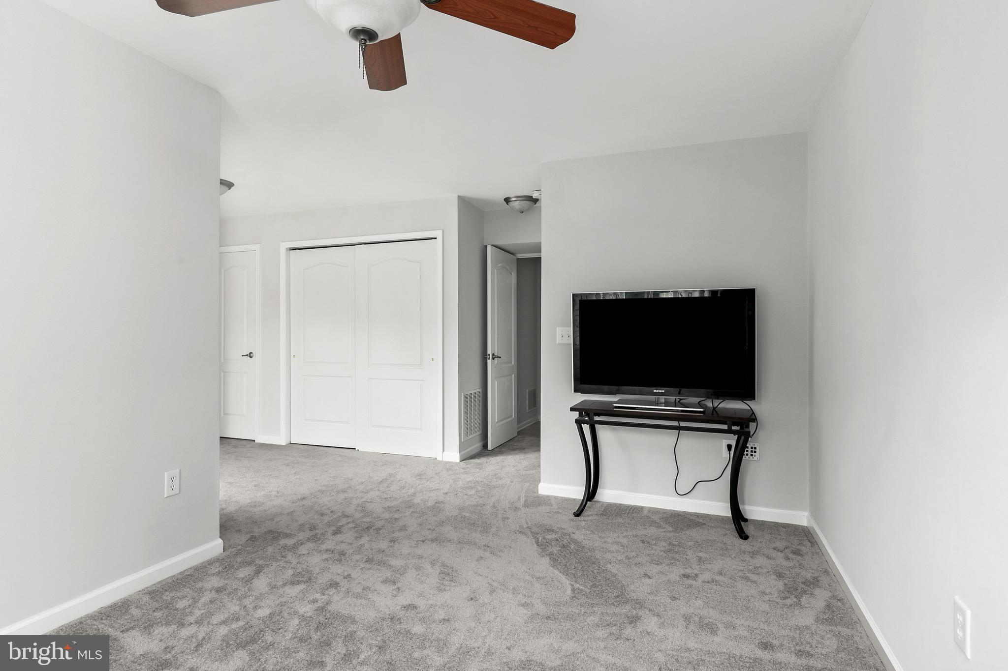 149 Castleton Road Delran, NJ 08075 - Photo 16 of 35