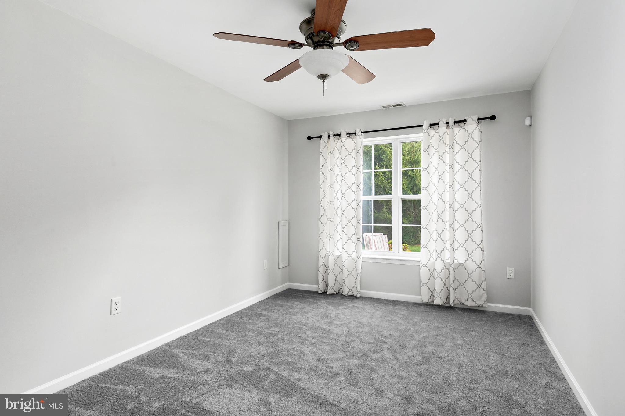 149 Castleton Road Delran, NJ 08075 - Photo 18 of 35