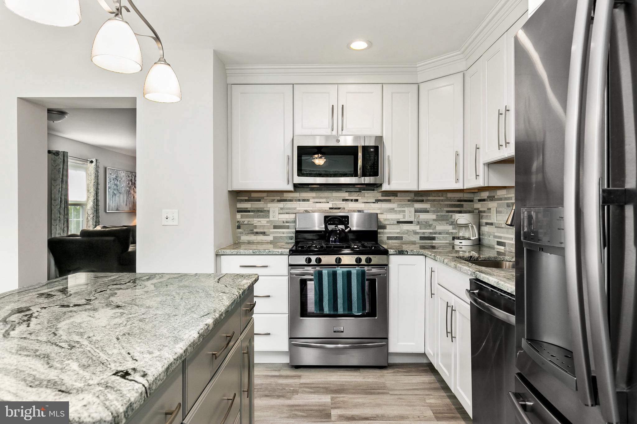 149 Castleton Road Delran, NJ 08075 - Photo 7 of 35