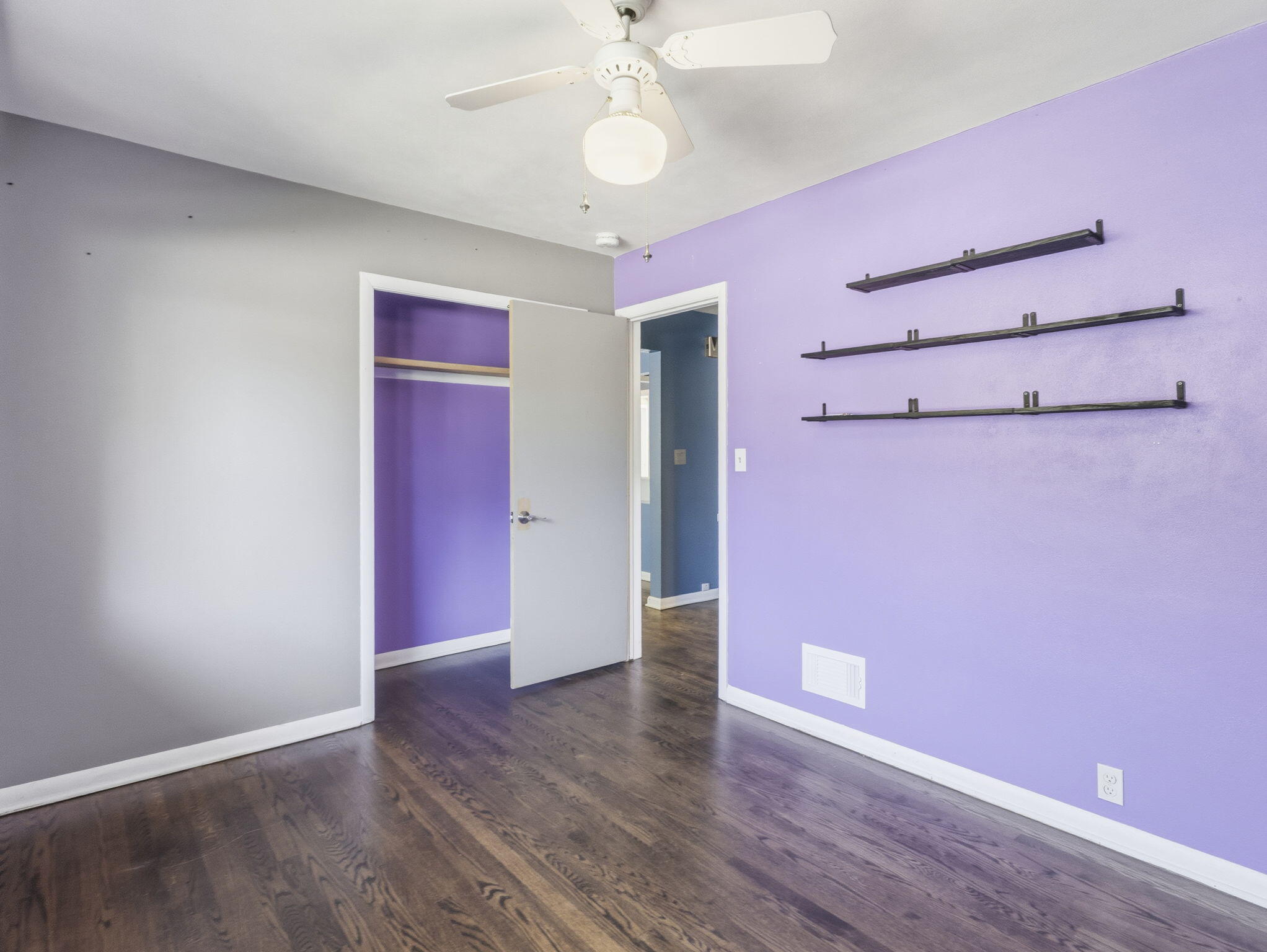 3434 St Clair Street Racine, WI 53402 - Photo 10 of 25 room one