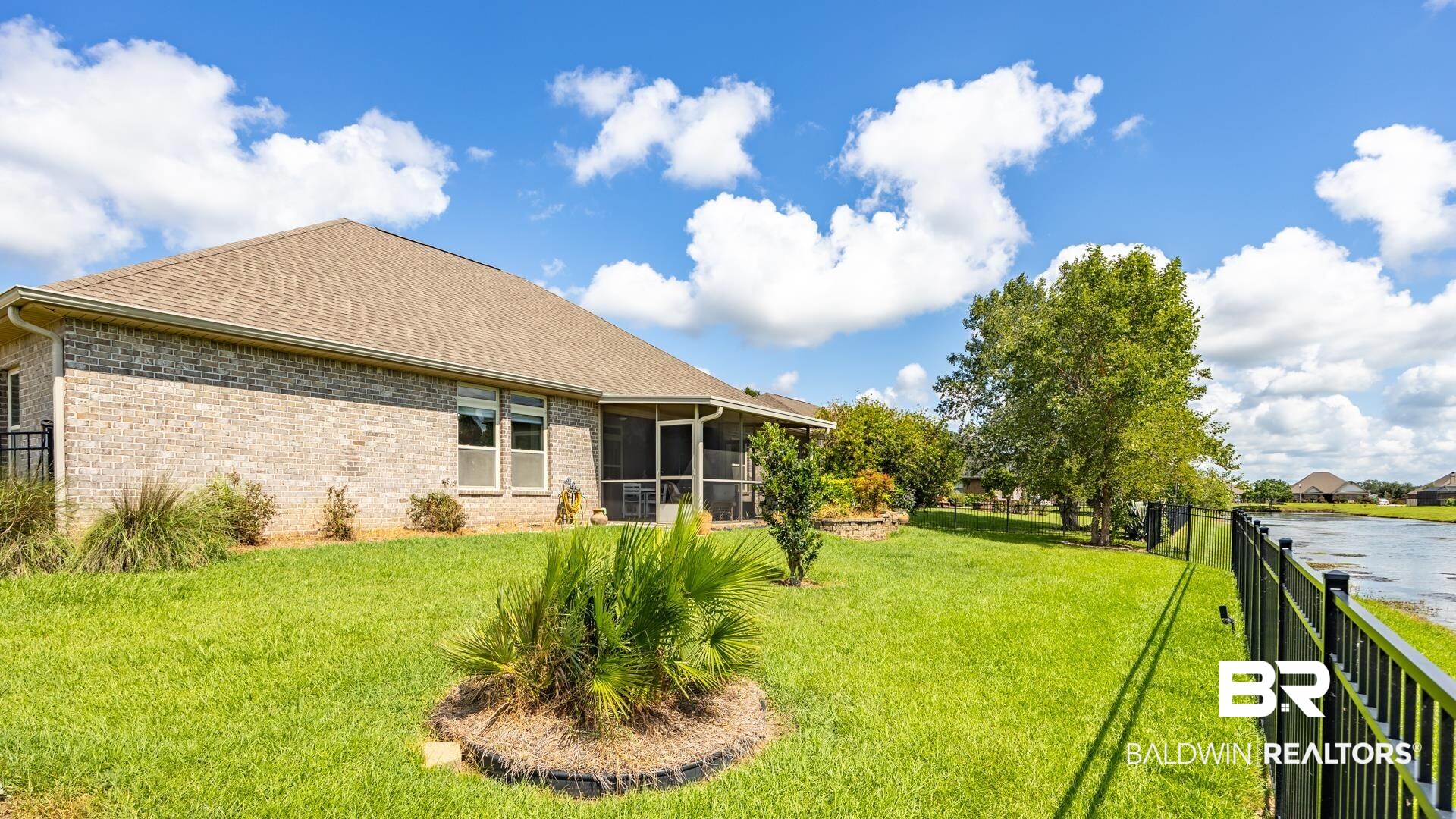 2026 Mandeville Lane Foley, AL 36535 - Photo 31 of 36