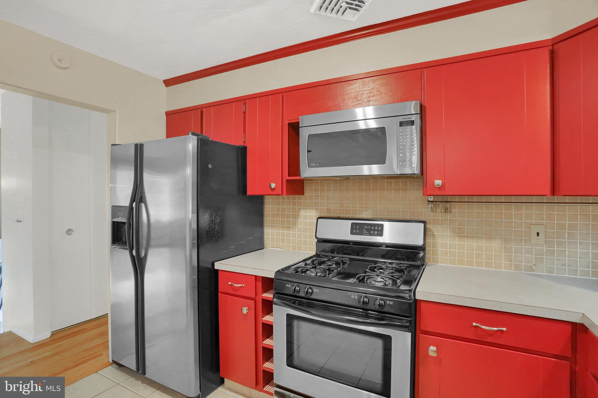 2425 Church Road York, PA 17408 - Photo 14 of 35 Gallery Image 14