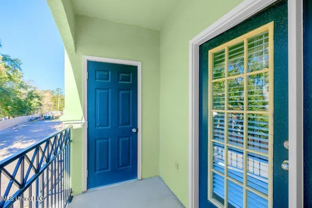 $179,000 | 2252 Beach Drive, Unit 1304, Gulfport, MS 39507